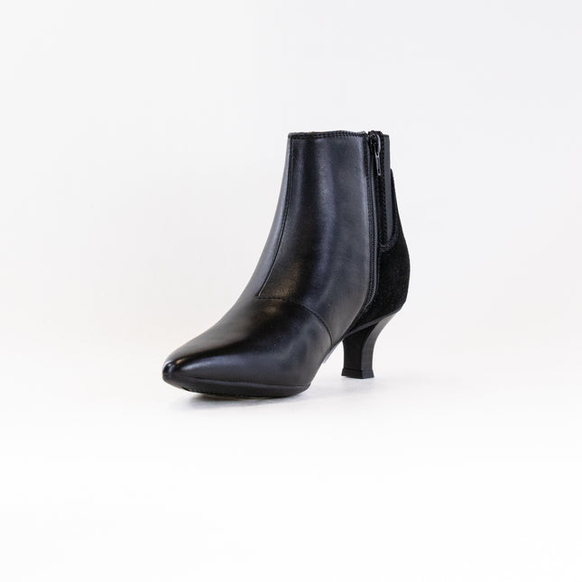 Clarks Kepley Erin (Women’s) - Black Leather