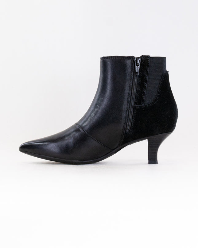 Clarks Kepley Erin (Women’s) - Black Leather