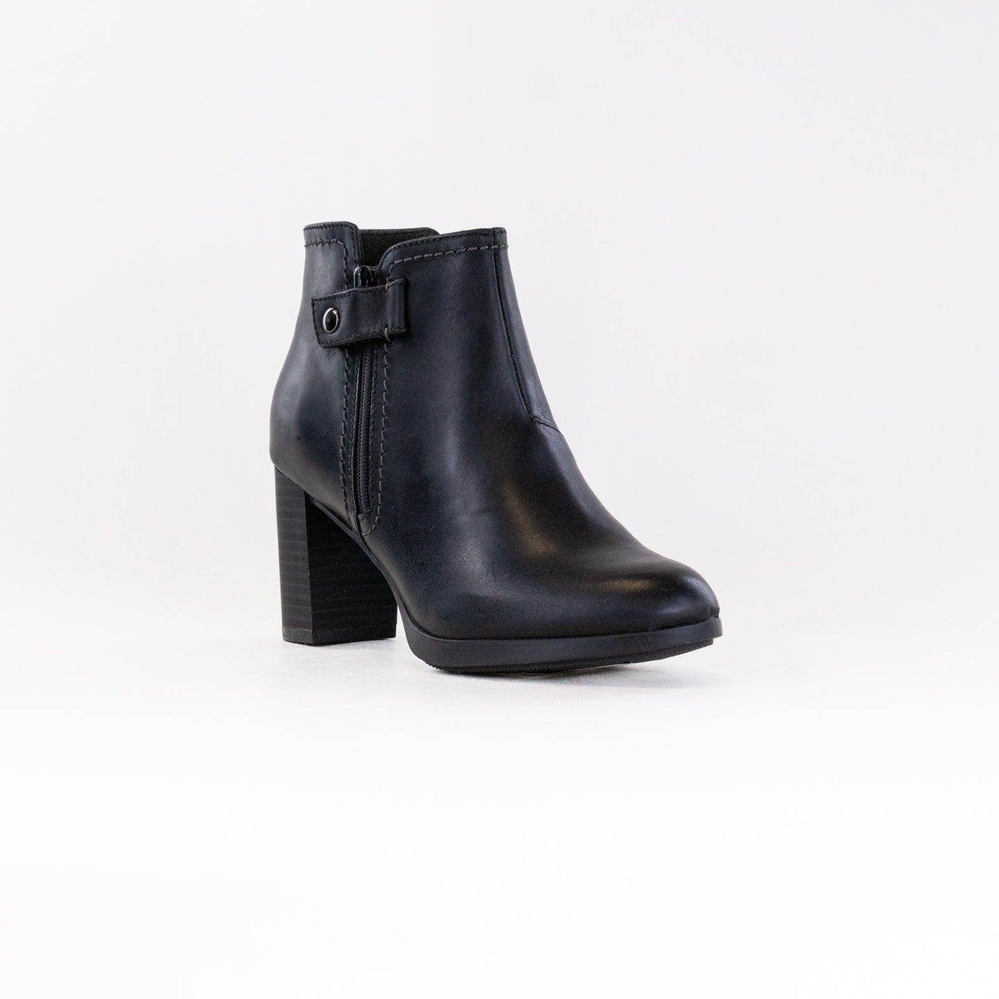 Clarks Bayla Glow (Women’s) - Black Oily Leather