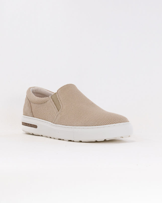 Birkenstock Oswego Canvas (Women's) - Sandcastle