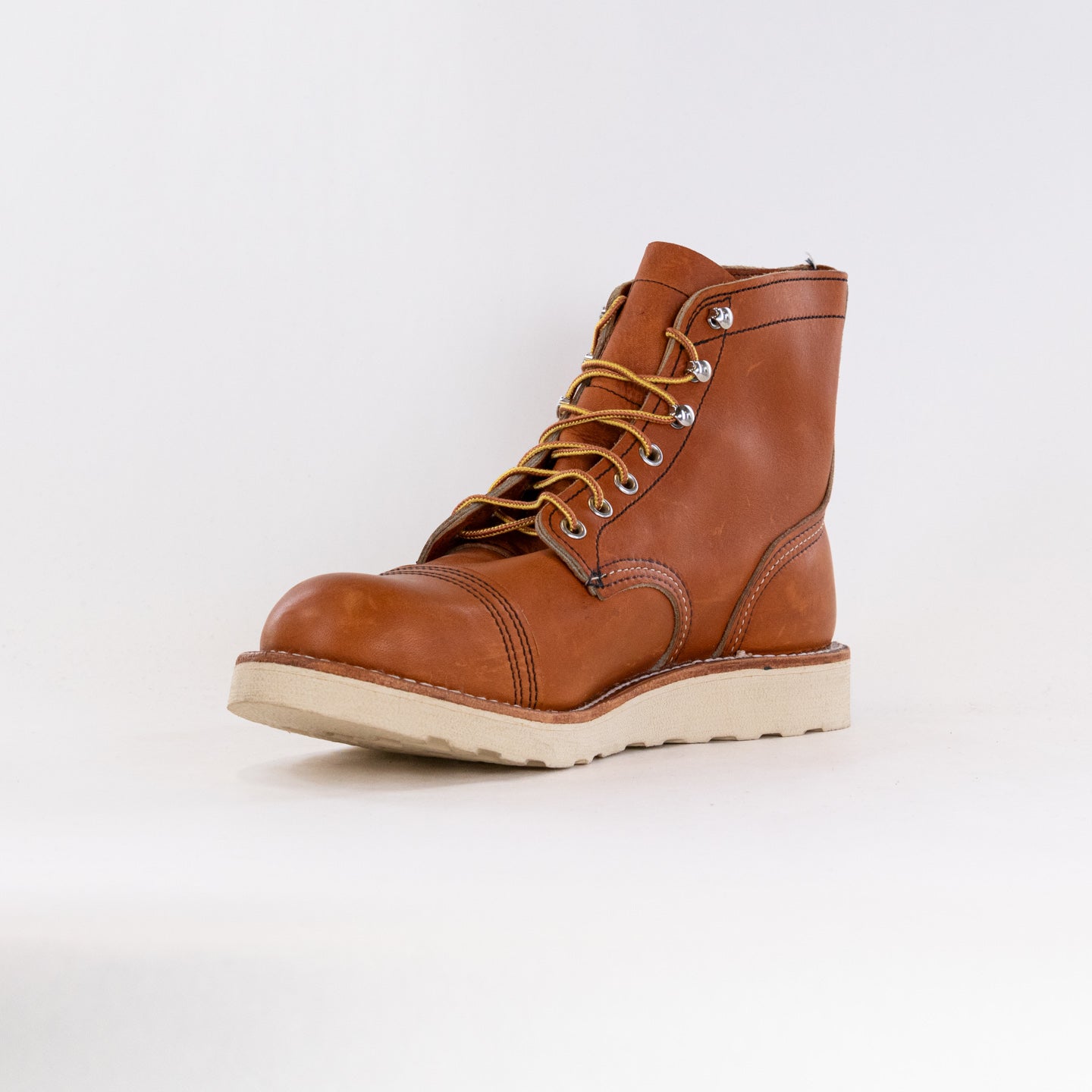 Red Wing Heritage Iron Ranger Traction Tred 8089 (Men's) - Oro