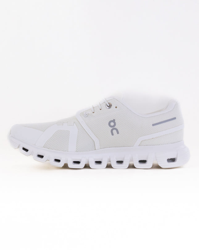 On Cloud 6 (Women's) - White/White
