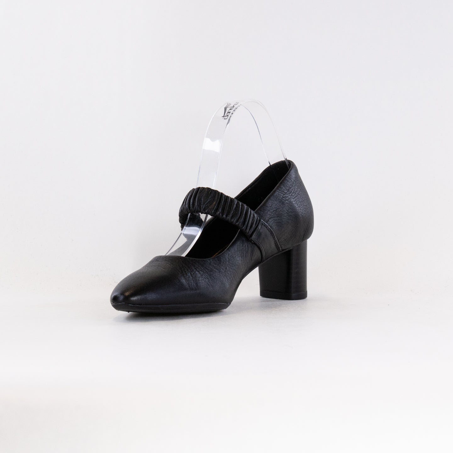 Ara Leda 12-11501-01 (Women's) - Black Leather