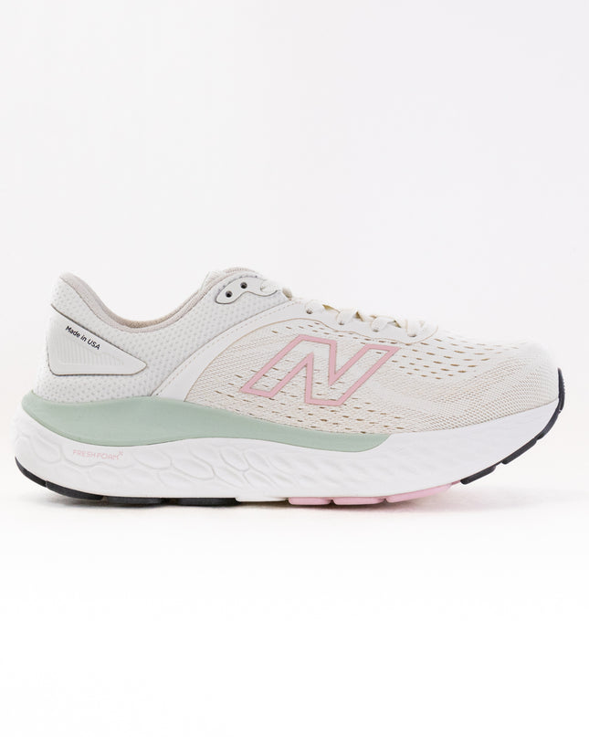 New Balance 1540V4 (Women's) - Turtledove/Silver Moss