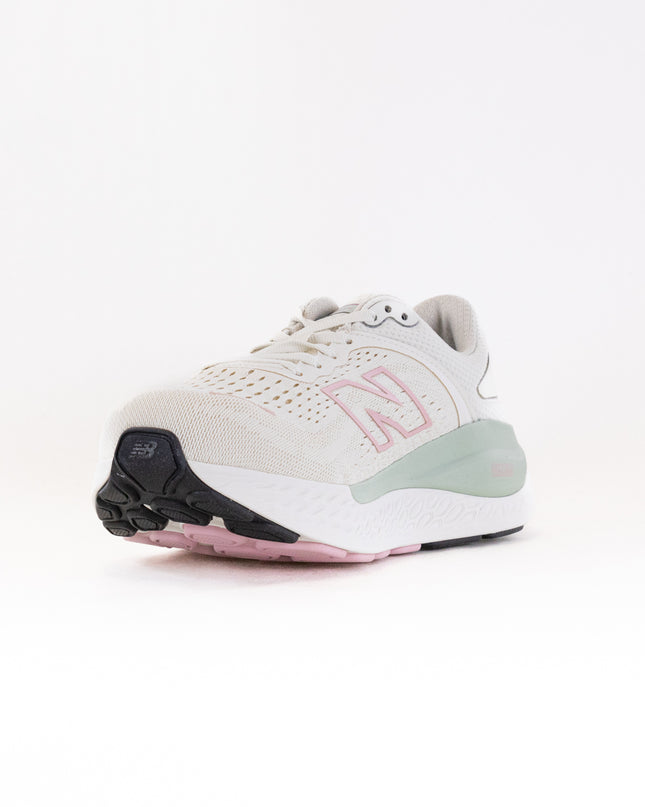 New Balance 1540V4 (Women's) - Turtledove/Silver Moss