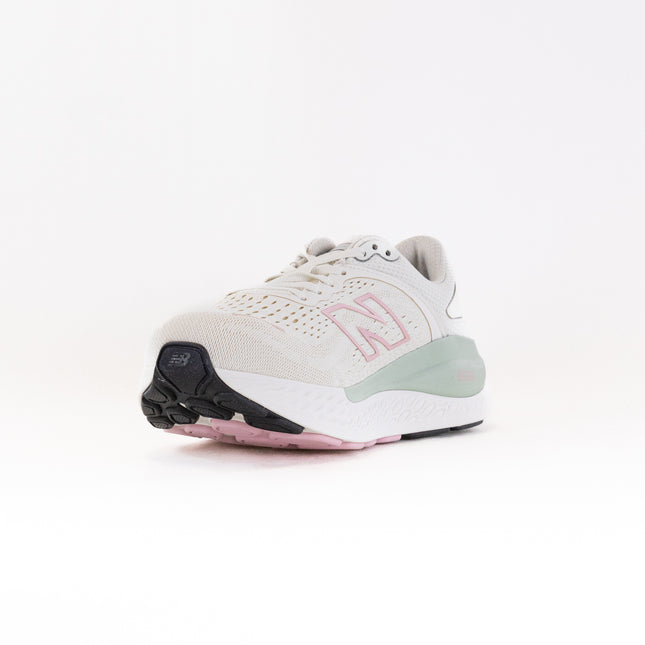 New Balance 1540V4 (Women's) - Turtledove/Silver Moss