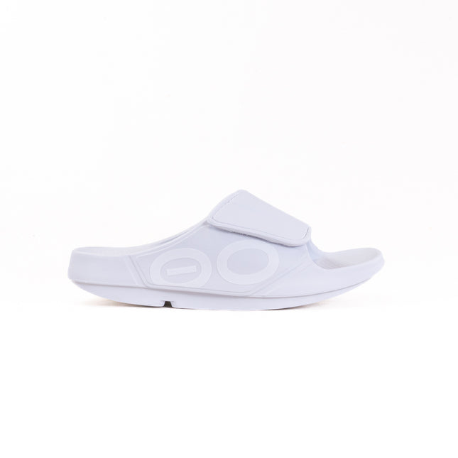 OOFOS OOahh Sport Flex Sandal (Unisex) - White