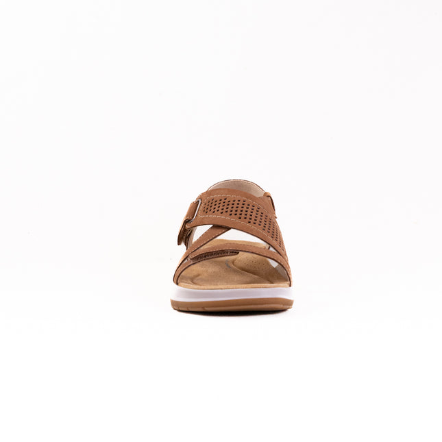 Clarks Maelynn Gem (Women's) - Tan Nubuck