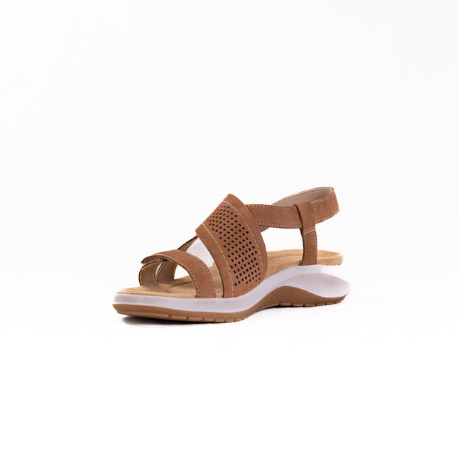 Clarks Maelynn Gem (Women's) - Tan Nubuck