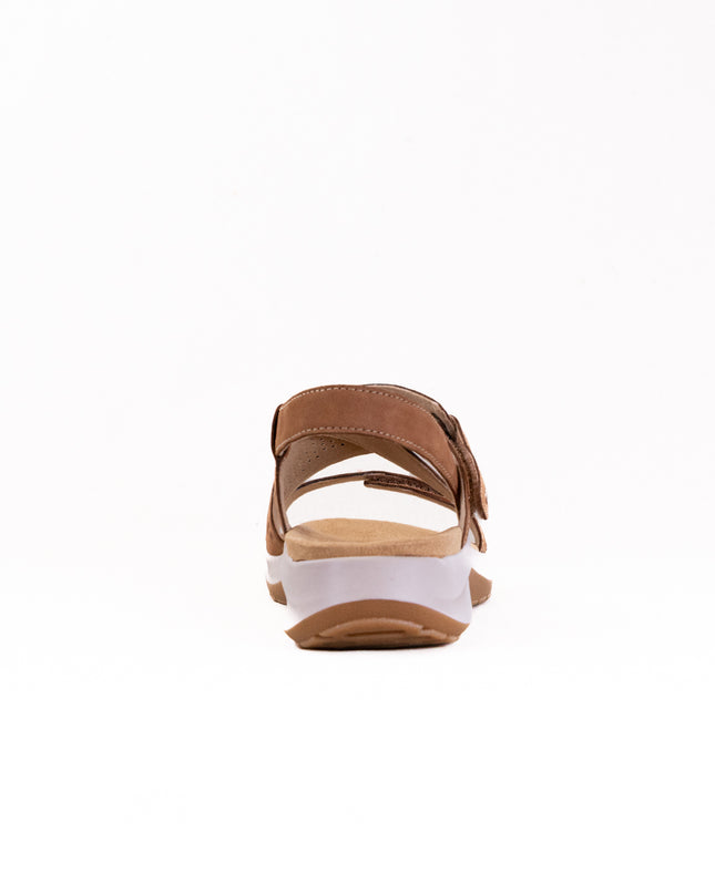 Clarks Maelynn Gem (Women's) - Tan Nubuck