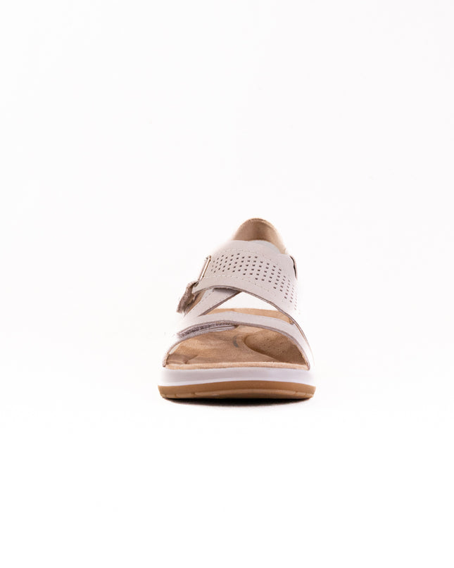 Clarks Maelynn Gem (Women's) - Sand Nubuck