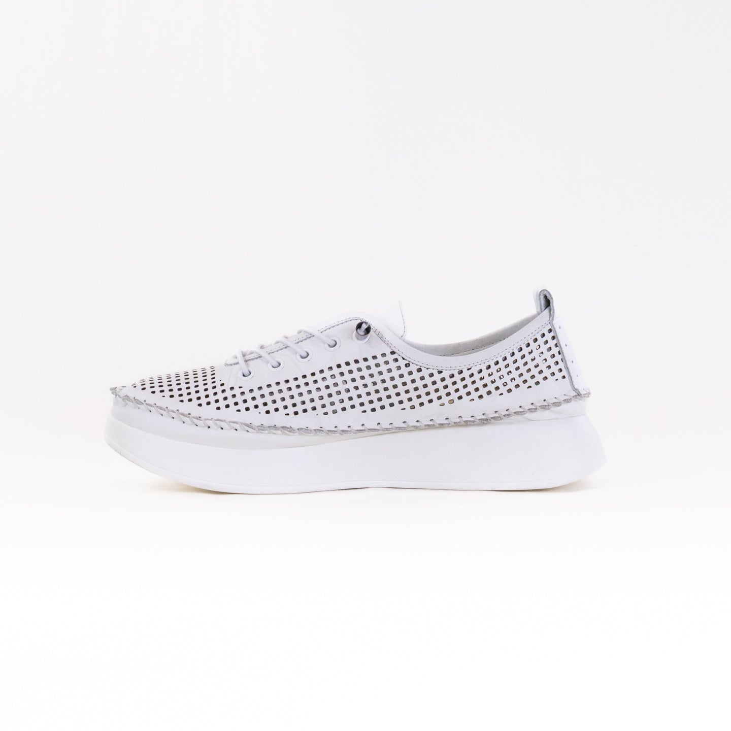 Spring Step Eastwood (Women's) - White