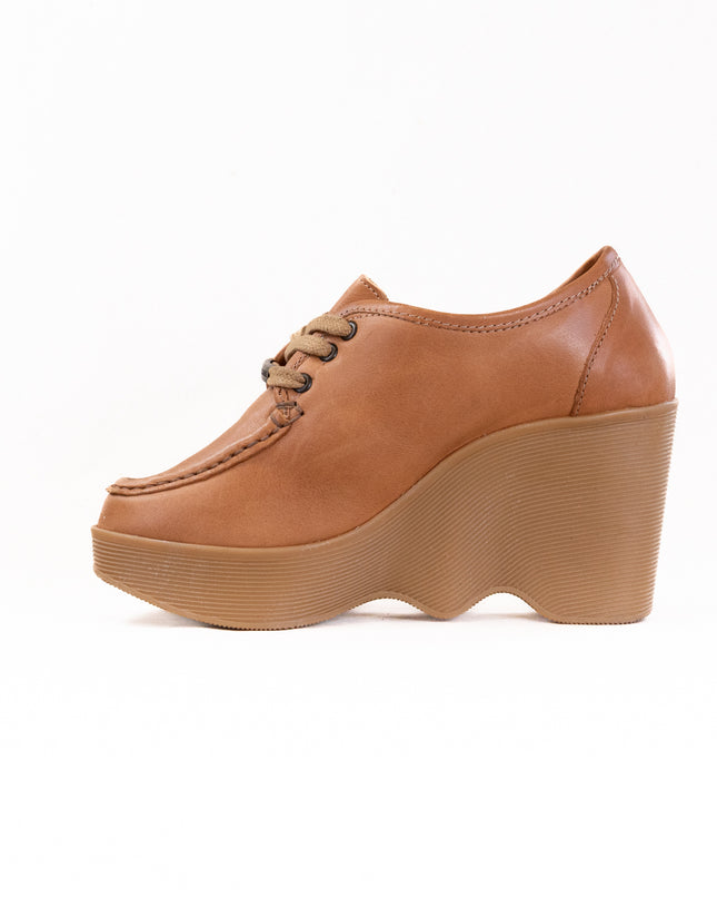 Famolare Square Up (Women's) - Honey Leather