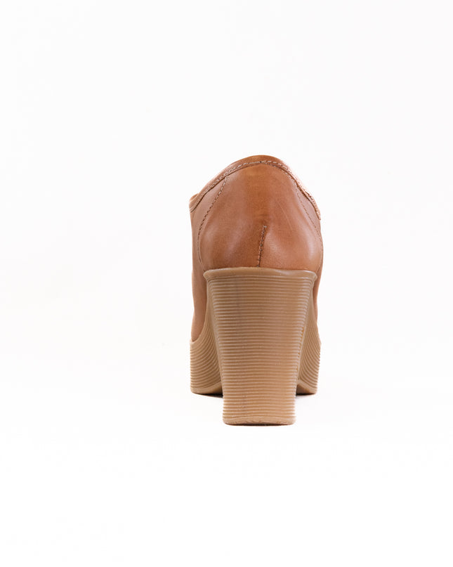 Famolare Square Up (Women's) - Honey Leather