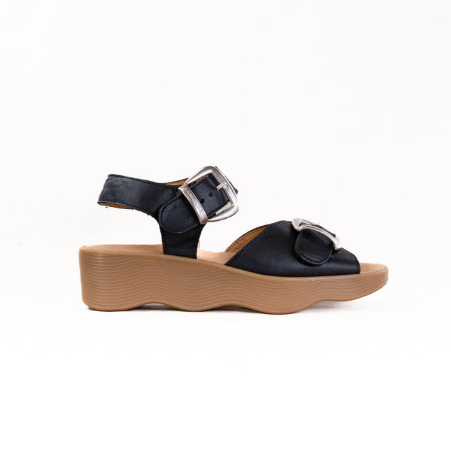 Famolare Double Play (Women's) - Coal Leather