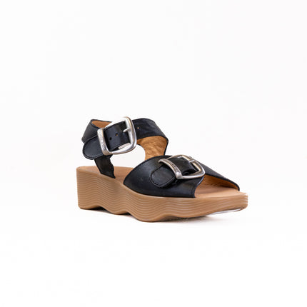 Famolare Double Play (Women's) - Coal Leather