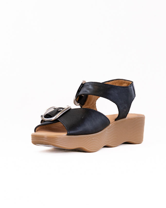 Famolare Double Play (Women's) - Coal Leather