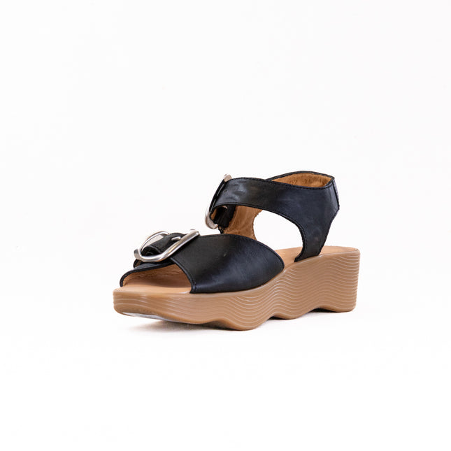 Famolare Double Play (Women's) - Coal Leather