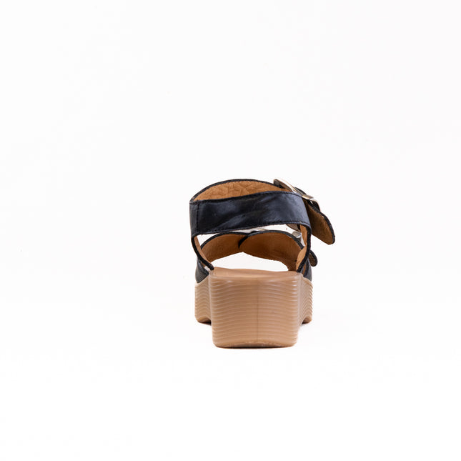 Famolare Double Play (Women's) - Coal Leather