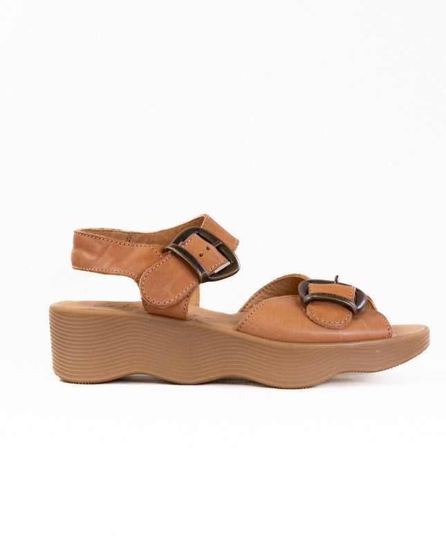 Famolare Double Play (Women's) - Honey Leather