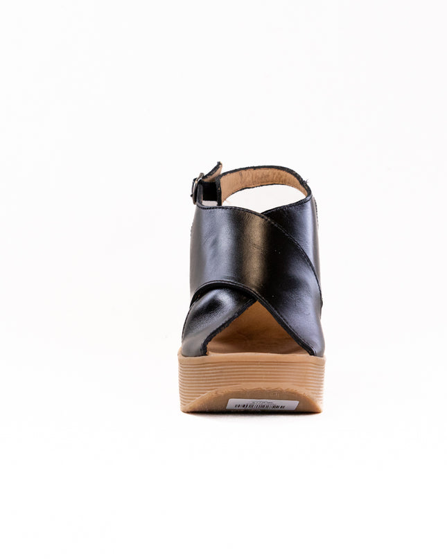 Famolare Cross Your Heart (Women's) - Coal Leather