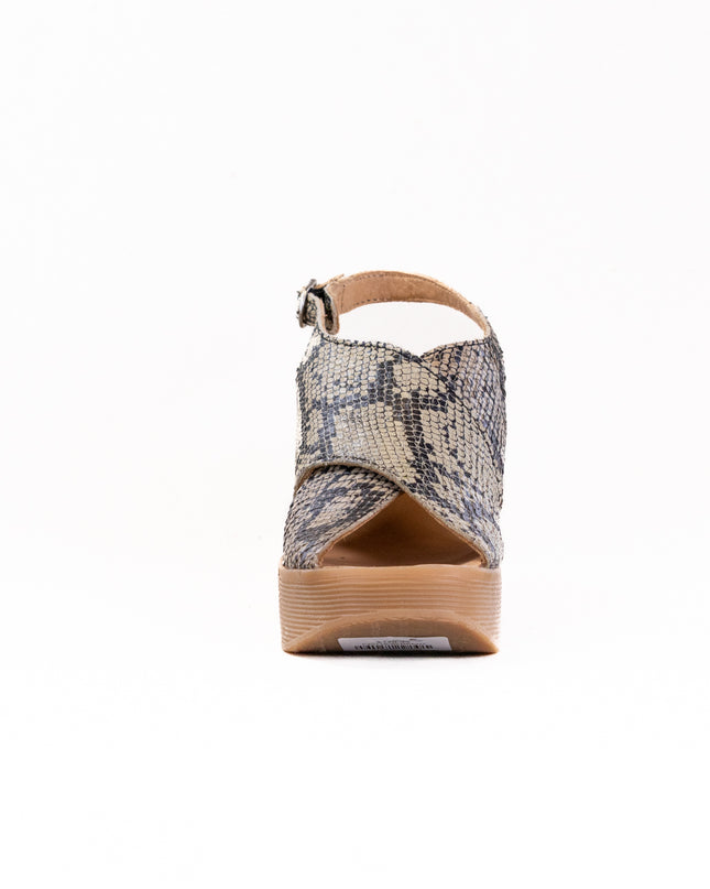 Famolare Cross Your Heart (Women's) - Serpent Leather