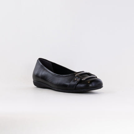 Trotters Sizzle Signature Flat (Women's) - Black Leather