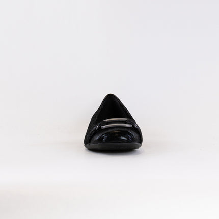 Trotters Sizzle Signature Flat (Women's) - Black Patent Suede