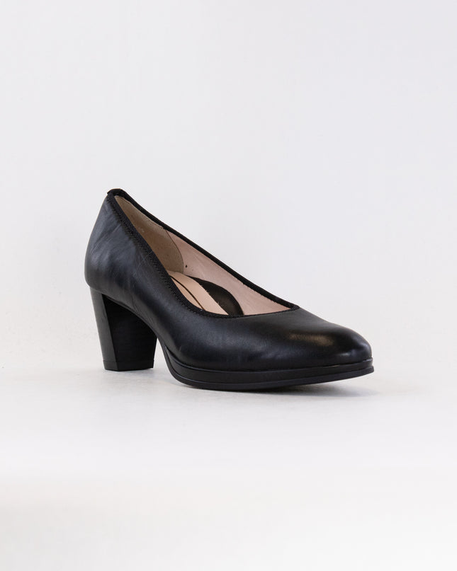 Ara Ophelia Pump (Women's) - Black Leather