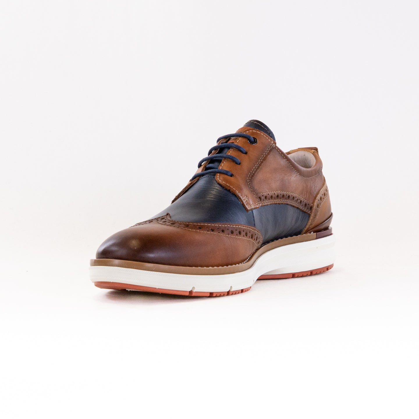 Pikolinos Manacor Wingtip (Men's) - Brandy