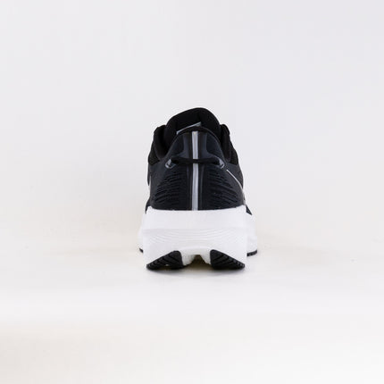 Saucony Triumph 21 (Men's) - Black/White