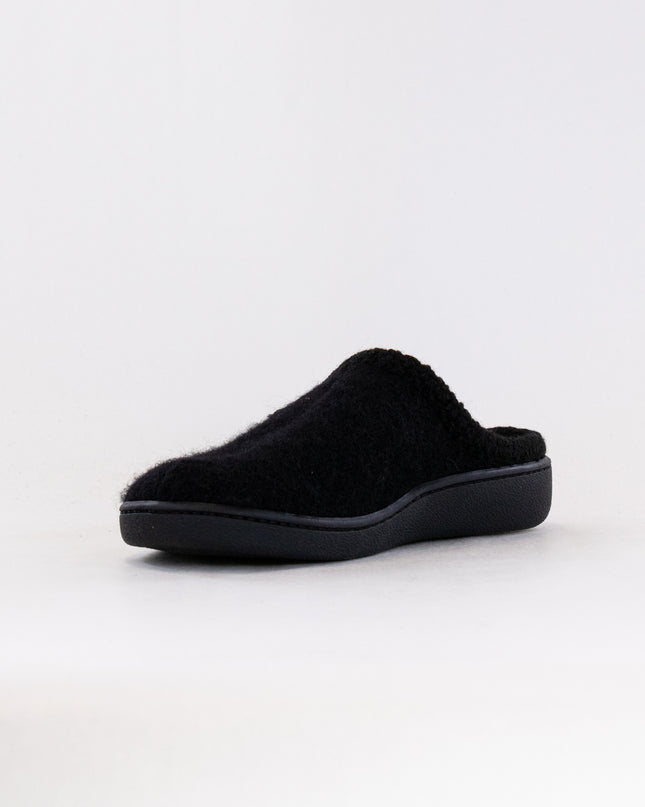 Haflinger AT (Unisex) - Black