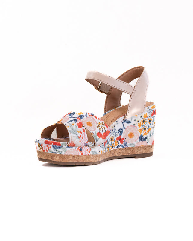 Clarks Chicly Floral (Women's) - White