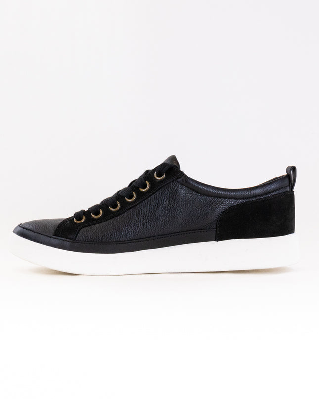 Vionic Winny (Women's) - Black