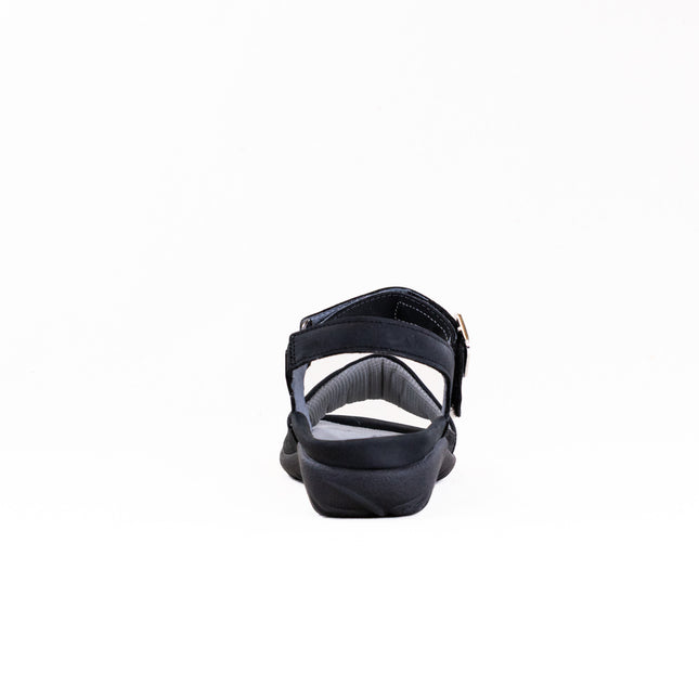 Naot Nagoya (Women's) - Ebony Nubuck/Black Leather