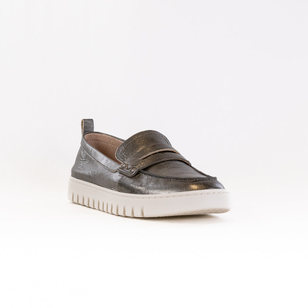 Vionic Uptown Loafer (Women's) - Gunmetal