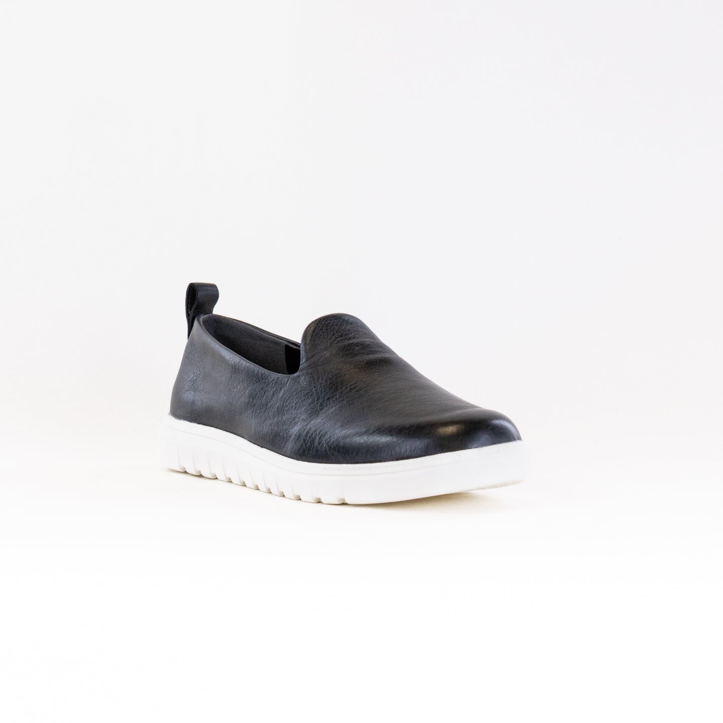 Vionic Uptown Willa Slip On Sneaker (Women's) - Black Leather