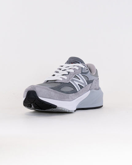 New Balance 990v6 (Women's) Grey