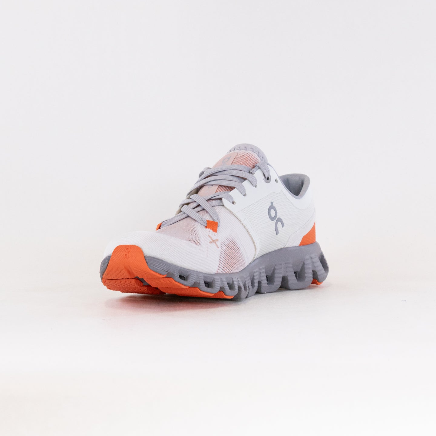 On Cloud X 3 (Women's) - Ivory/Alloy