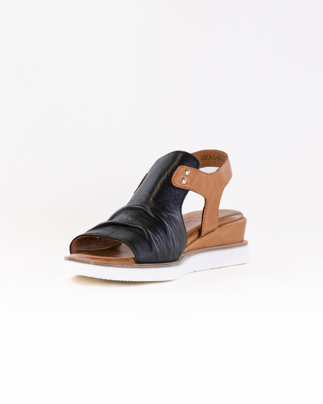 Spring Step Locals (Women's) - Black Multi