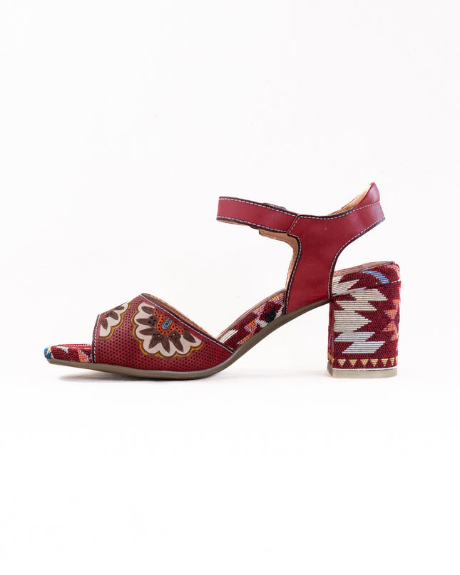 L'Artiste Sassyclass (Women's) - Red Multi