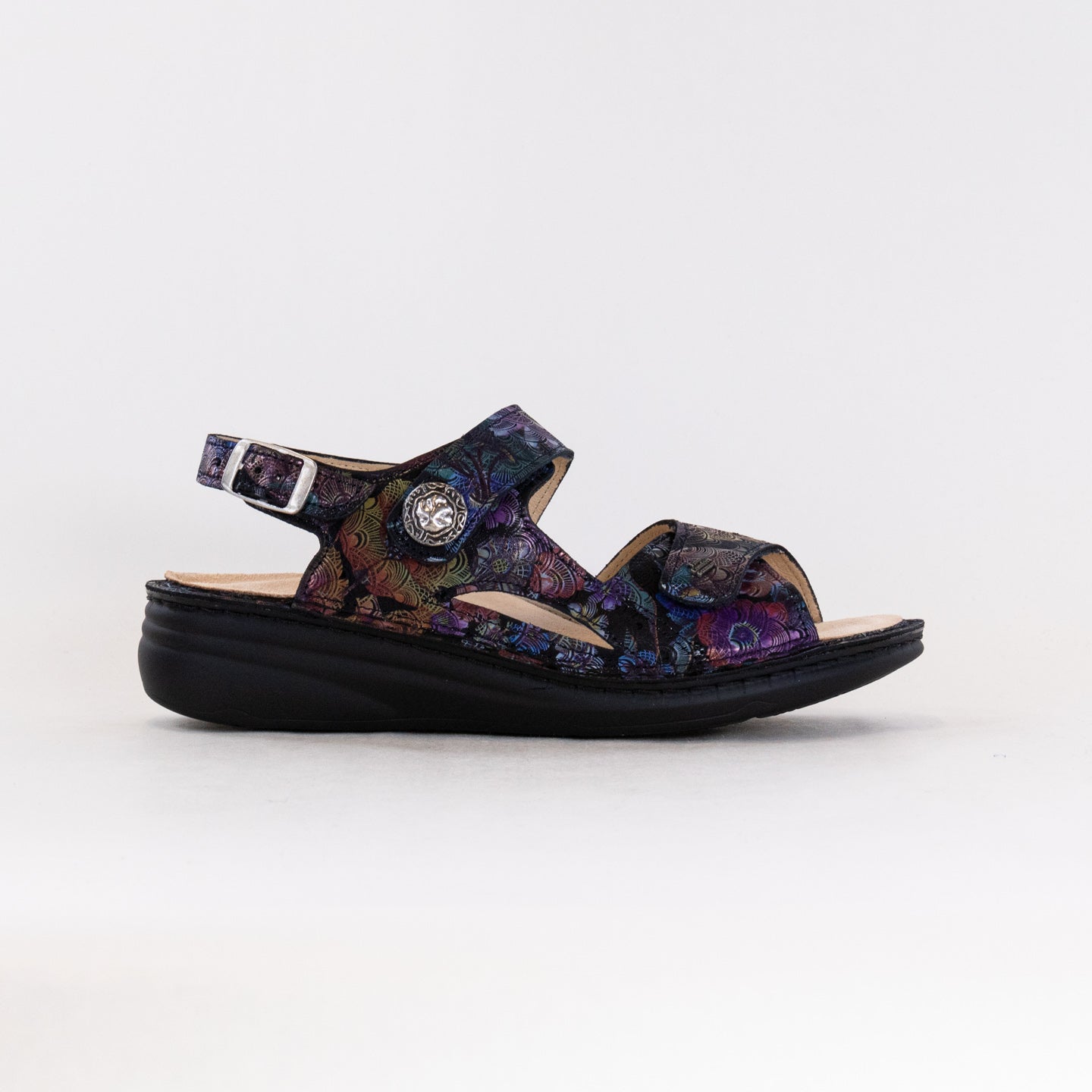 Finn Comfort Barbuda (Women's) - Irpino Dark Blue