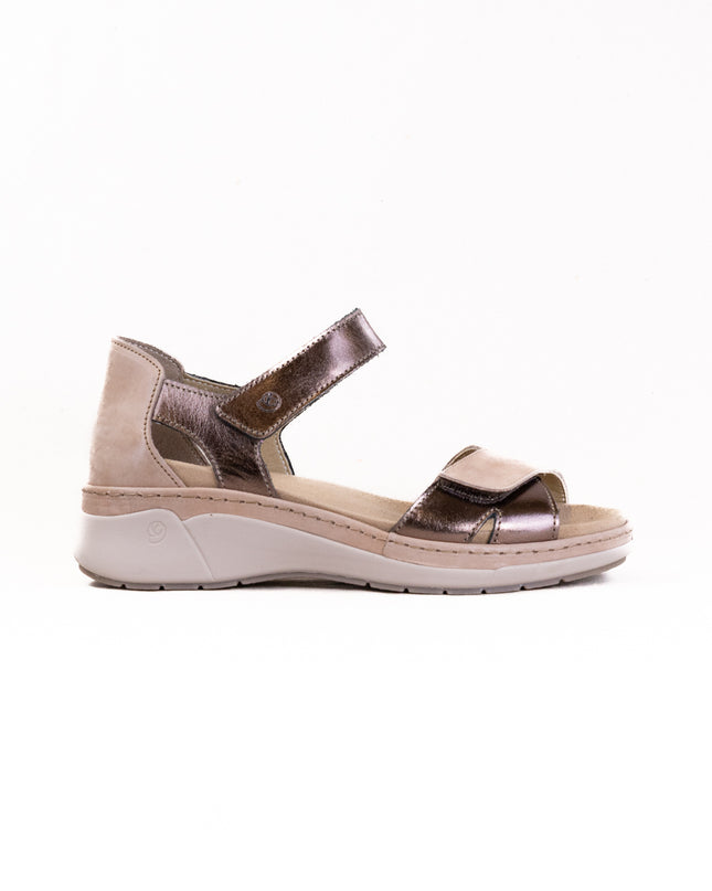 Suave Trofa (Women's) - Sandy/Golden