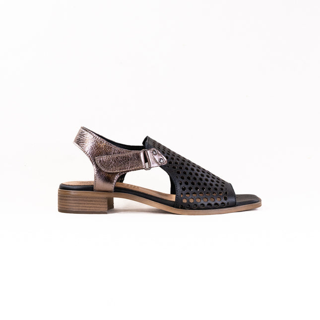 Spring Step Gosset (Women's) - Black Multi