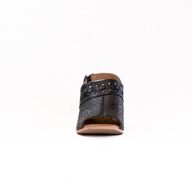 Spring Step Sunela (Women's) - Black