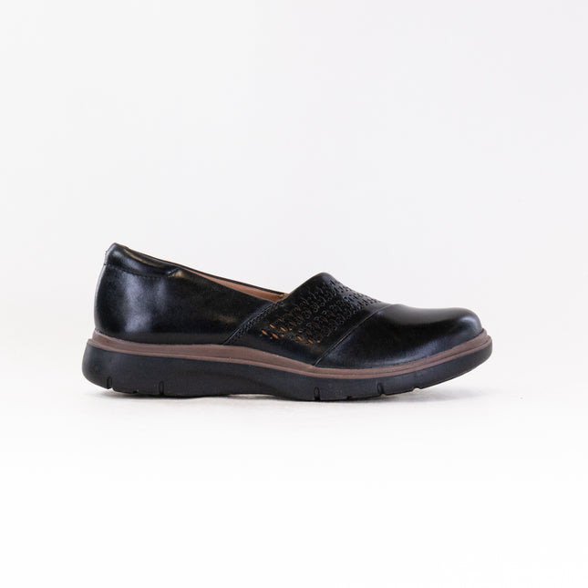 Clarks Certina Edge (Women's) - Black Leather