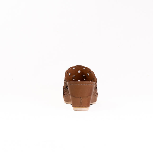 Spring Step Labarnas (Women's) - Brown