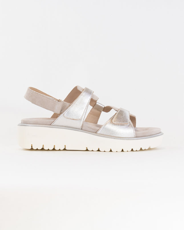 Ara Bayview Sandal (Women's) - Platinum/Sand
