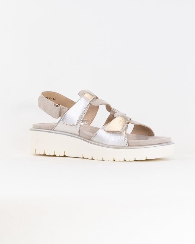 Ara Bayview Sandal (Women's) - Platinum/Sand
