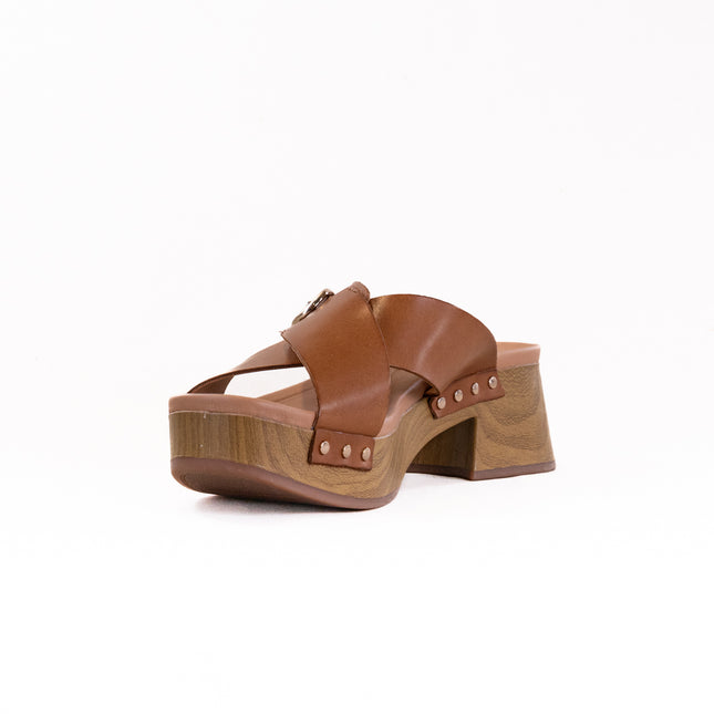 Clarks Sivanne Walk (Women's) - Tan Leather
